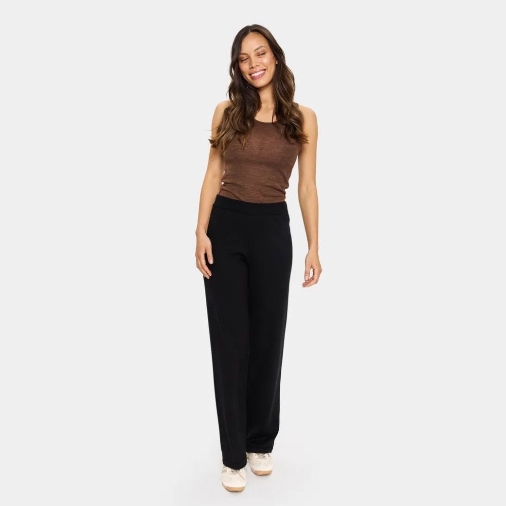 Jeans & Trousers