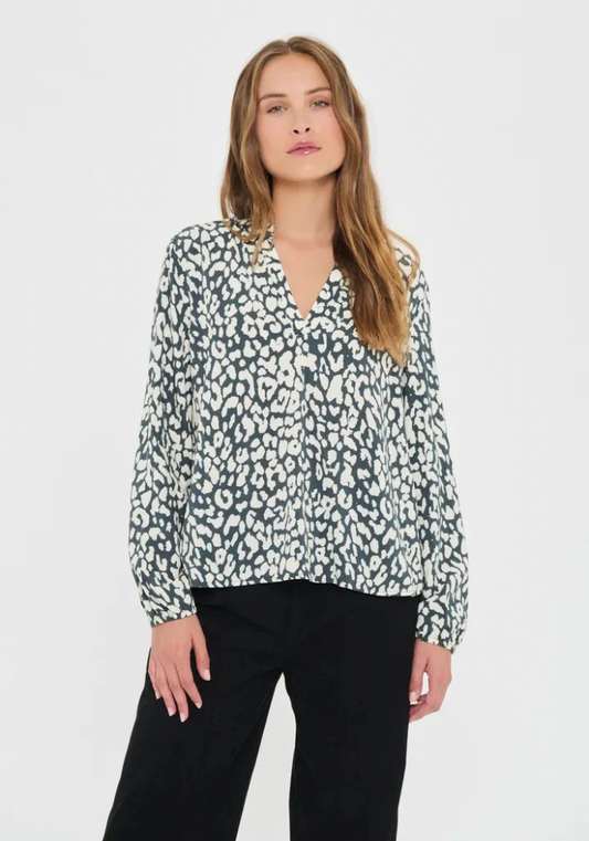 The Eda Blouse