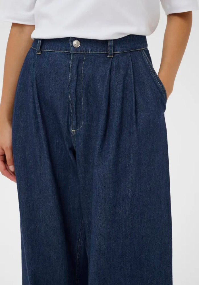 The Amaja Jeans