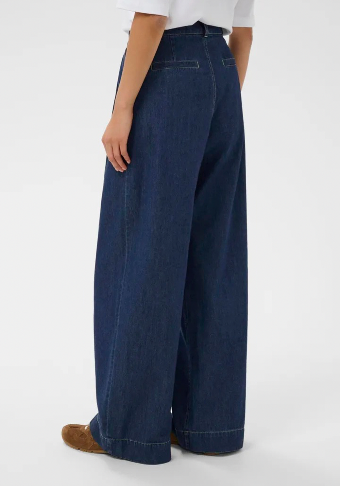 The Amaja Jeans