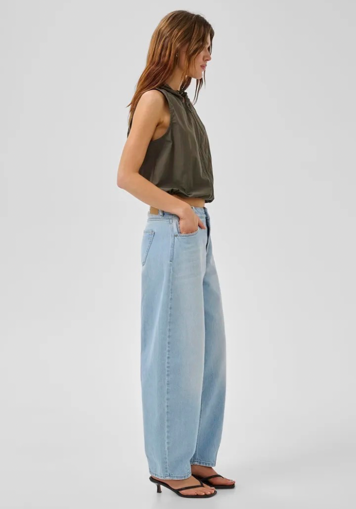 The Lucy Loose Barrel Jeans