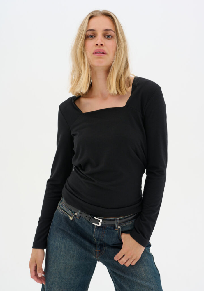 The Vigga Square Neck Blouse