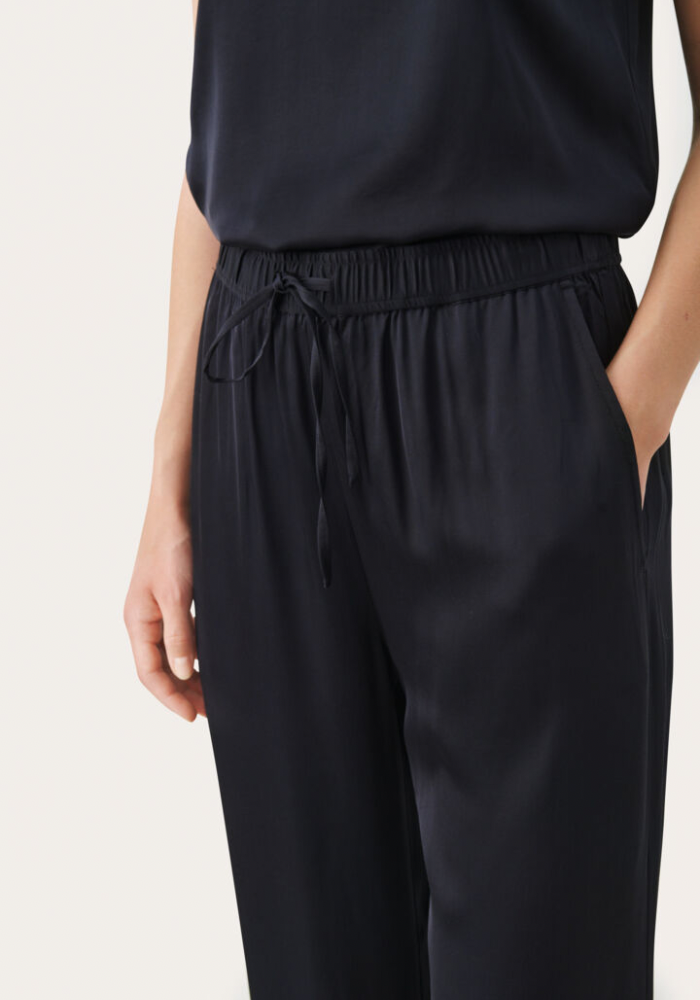 Tiara Trouser - Dark Navy