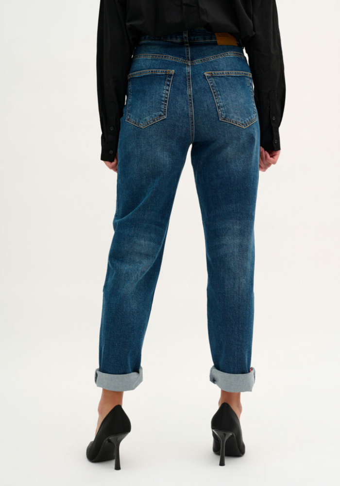 Mom Extra High Straight Leg Jeans - Medium Blue Retro Wash